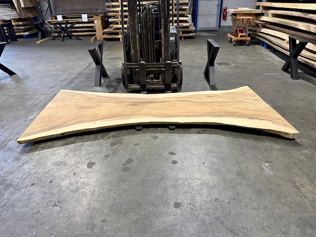 Suar boomstam tafelblad 300 cm. - afbeelding 2 van  4