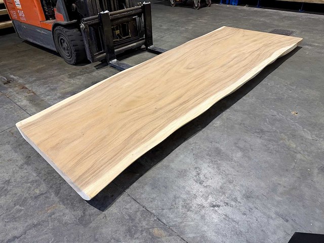 Suar boomstam tafelblad 300 cm. - afbeelding 2 van  4