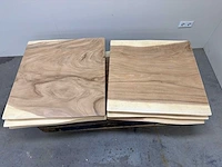 Suar boomstam tafelblad ca 75 x75 cm (8x) - afbeelding 2 van  4