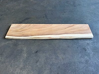 Suar boomstam wand plank - afbeelding 1 van  2