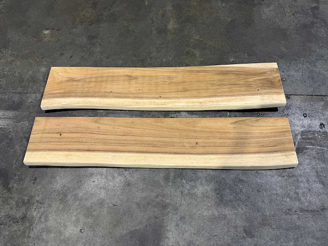 Suar boomstam wandplanken (2x) - afbeelding 2 van  2
