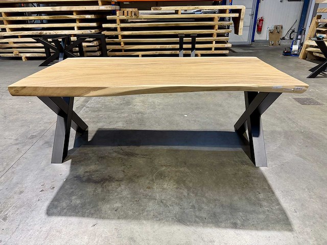 Suar boomstamtafel 200 cm. - afbeelding 2 van  3
