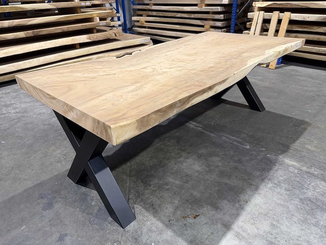 Suar boomstamtafel 220 cm. - afbeelding 1 van  4