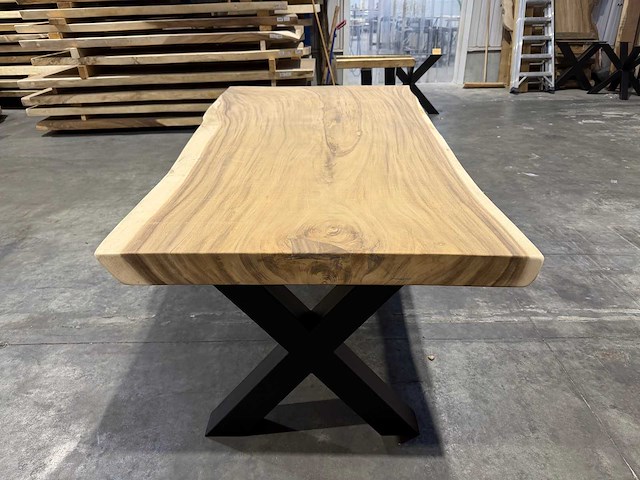 Suar boomstamtafel 220 cm. - afbeelding 3 van  3