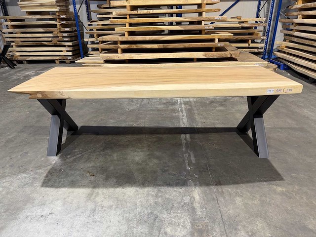 Suar boomstamtafel 240 cm. - afbeelding 2 van  4