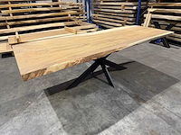 Suar boomstamtafel 240 cm. - afbeelding 3 van  4