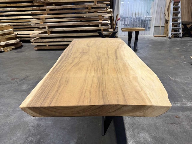 Suar boomstamtafel 240 cm. - afbeelding 4 van  4