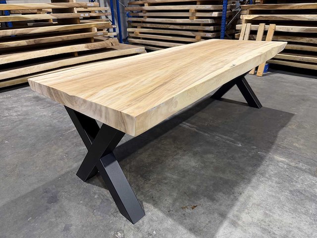 Suar boomstamtafel 240 cm. - afbeelding 1 van  3