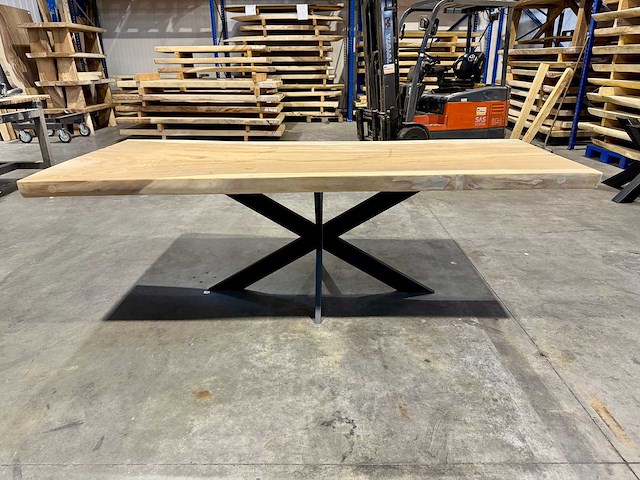 Suar boomstamtafel 240 cm. - afbeelding 1 van  4