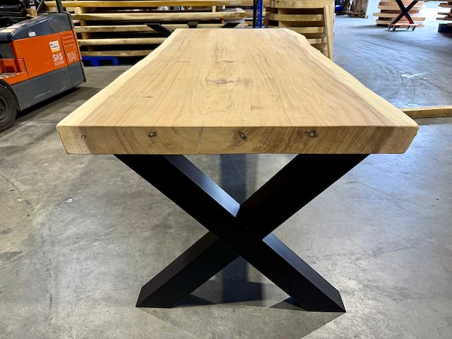 Suar boomstamtafel 250 cm. - afbeelding 3 van  3