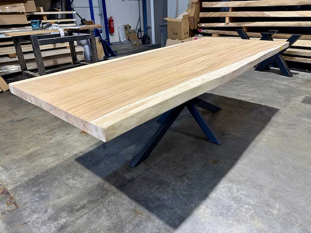 Suar boomstamtafel 250 cm. - afbeelding 2 van  4