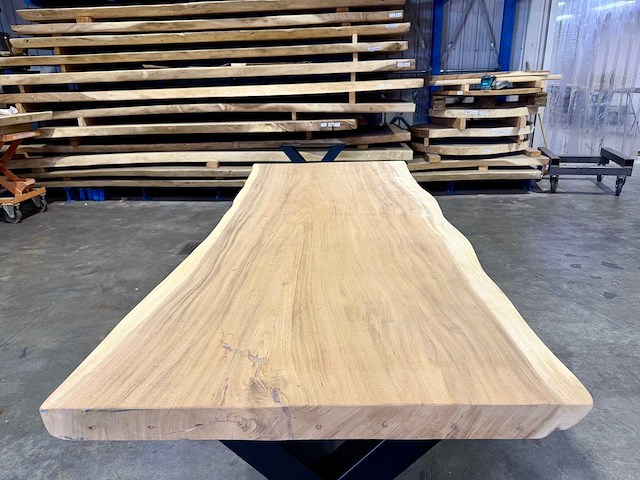 Suar boomstamtafel 250 cm. - afbeelding 3 van  3