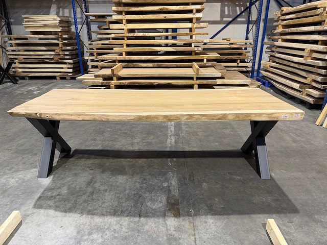 Suar boomstamtafel 260 cm. - afbeelding 2 van  3