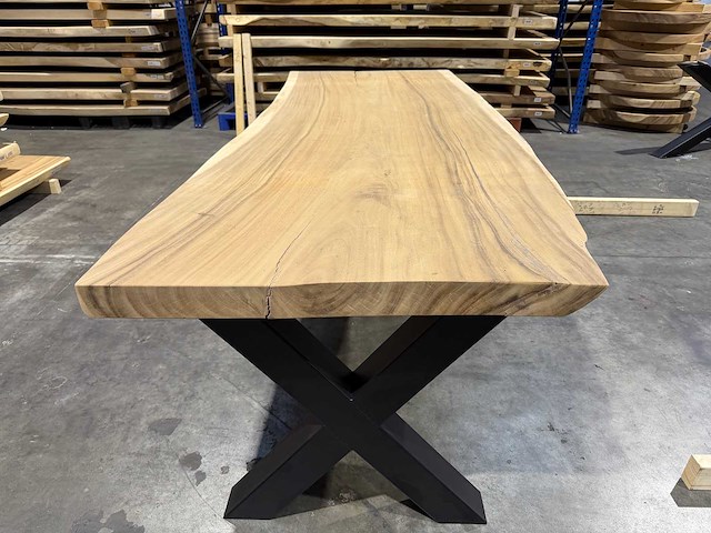 Suar boomstamtafel 260 cm. - afbeelding 3 van  3