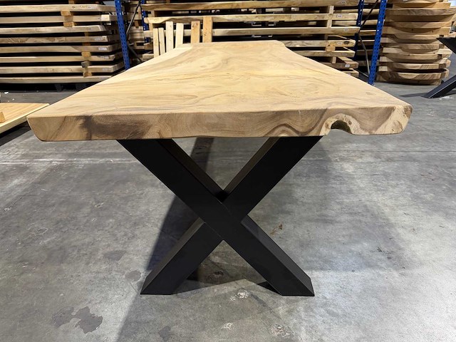 Suar boomstamtafel 260 cm. - afbeelding 4 van  4