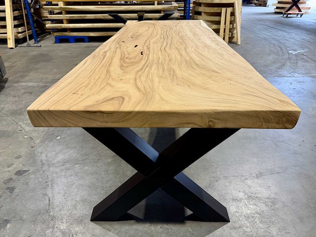 Suar boomstamtafel 260 cm. - afbeelding 3 van  3