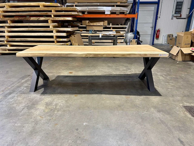Suar boomstamtafel 260 cm. - afbeelding 3 van  4