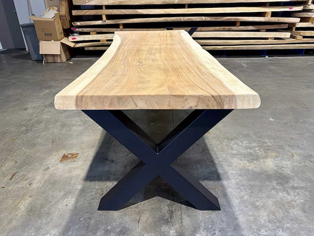 Suar boomstamtafel 260 cm. - afbeelding 4 van  4