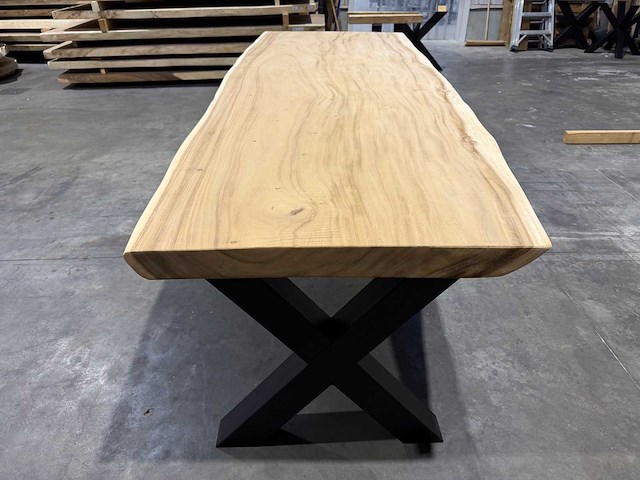 Suar boomstamtafel 300 cm. - afbeelding 4 van  4