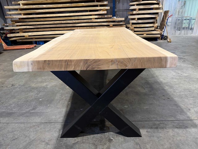 Suar boomstamtafel 300 cm - afbeelding 4 van  4