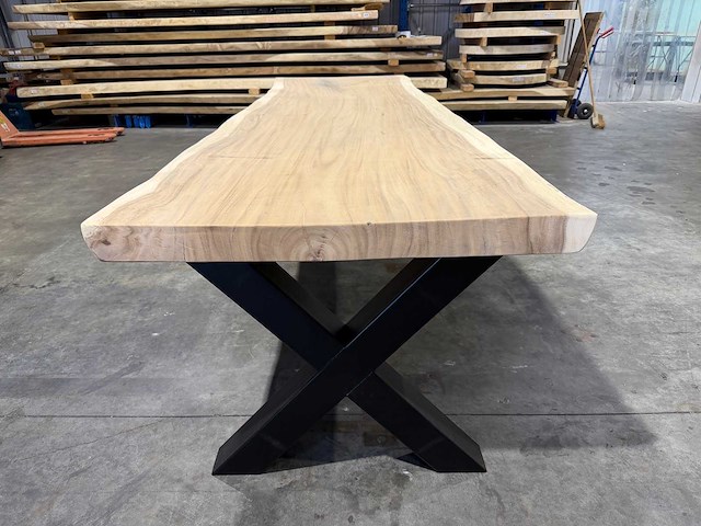 Suar boomstamtafel 300 cm - afbeelding 2 van  3