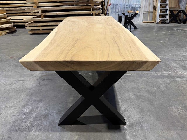 Suar boomstamtafel 300 cm. - afbeelding 2 van  4