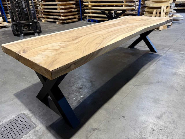 Suar boomstamtafel 300 cm. - afbeelding 1 van  3