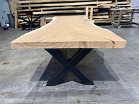 Suar boomstamtafel 300 cm. - afbeelding 3 van  4