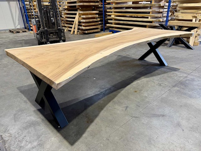 Suar boomstamtafel 300 cm. - afbeelding 1 van  3