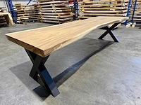 Suar boomstamtafel 300 cm.