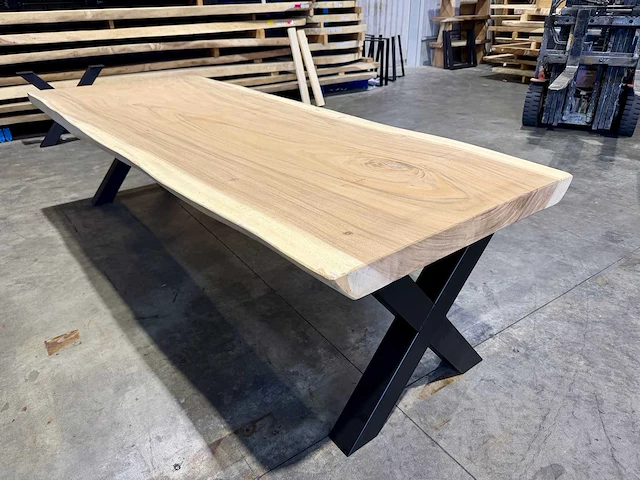 Suar boomstamtafel 300 cm. - afbeelding 3 van  4