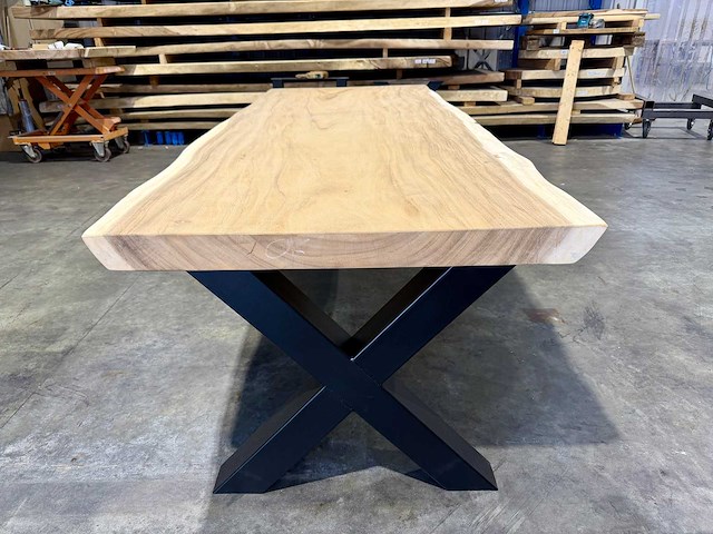 Suar boomstamtafel 300 cm. - afbeelding 4 van  4