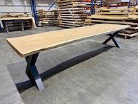 Suar boomstamtafel 350 cm.