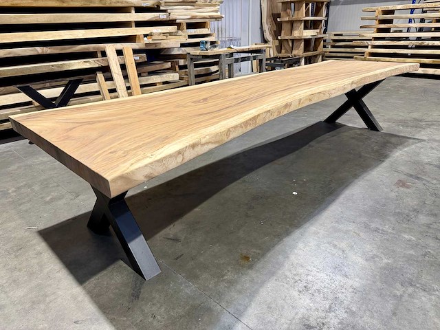 Suar boomstamtafel 380 cm. - afbeelding 1 van  4
