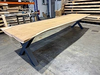 Suar boomstamtafel 400 cm.