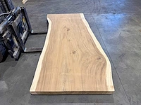 Suar boomstamtafelblad 210 cm.