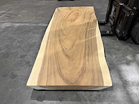 Suar boomstamtafelblad 260 cm - afbeelding 1 van  2