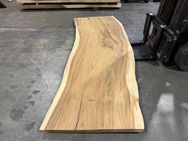 Suar boomstamtafelblad 280 cm - afbeelding 2 van  4