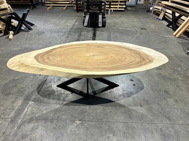 Suar ovale boomstamtafel 250 cm. - afbeelding 3 van  3