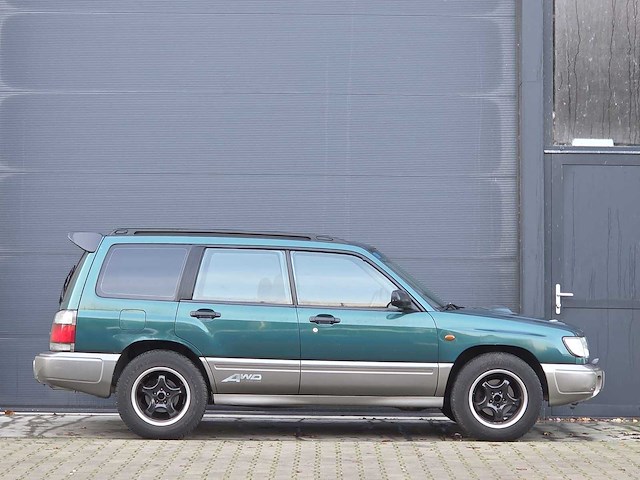 Subaru - 1999 - forester - 2.0 awd s-turbo bas. - xl-nh-98 - afbeelding 16 van  21