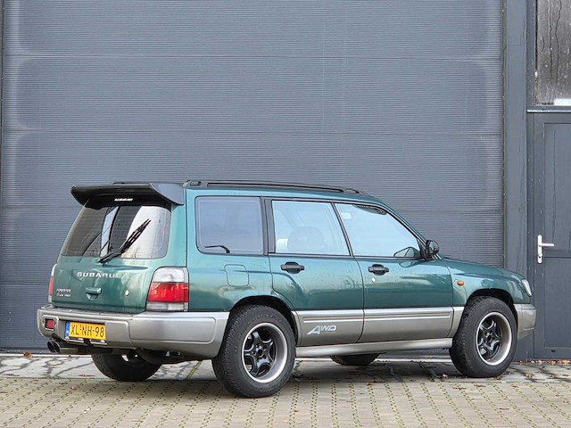 Subaru - 1999 - forester - 2.0 awd s-turbo bas. - xl-nh-98 - afbeelding 17 van  21