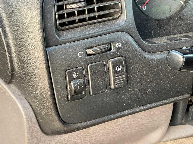 Subaru - 2000 - legacy touring wagon - 2.0 lx awd - 37-ft-zt - afbeelding 5 van  14