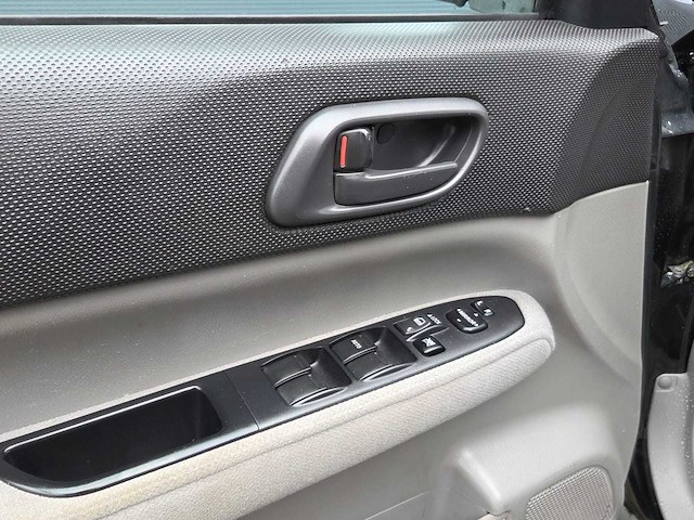 Subaru - 2002 - forester - 2.0 awd x - 83-nf-nj - afbeelding 13 van  25