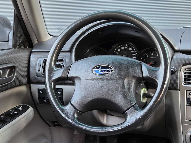 Subaru - 2004 - forester - 2.0 awd - 75-ns-kv - afbeelding 3 van  24