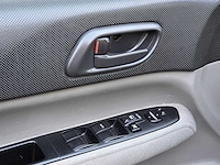 Subaru - 2004 - forester - 2.0 awd - 75-ns-kv - afbeelding 7 van  24