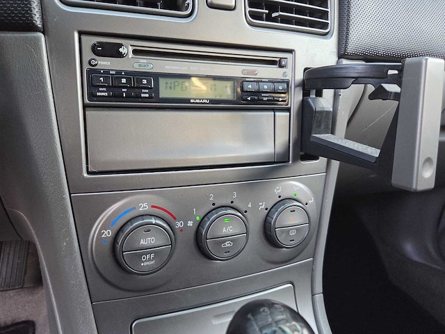 Subaru - 2004 - forester - 2.0 awd - 75-ns-kv - afbeelding 8 van  24