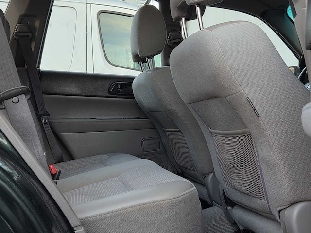 Subaru - 2004 - forester - 2.0 awd - 75-ns-kv - afbeelding 17 van  24