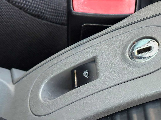 Subaru - 2004 - forester - 2.0 awd x - 05-nr-nv - afbeelding 3 van  14