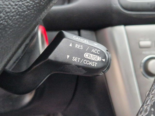 Subaru - 2004 - legacy touring wagon - 2.5i - 66-pj-vr - afbeelding 13 van  28