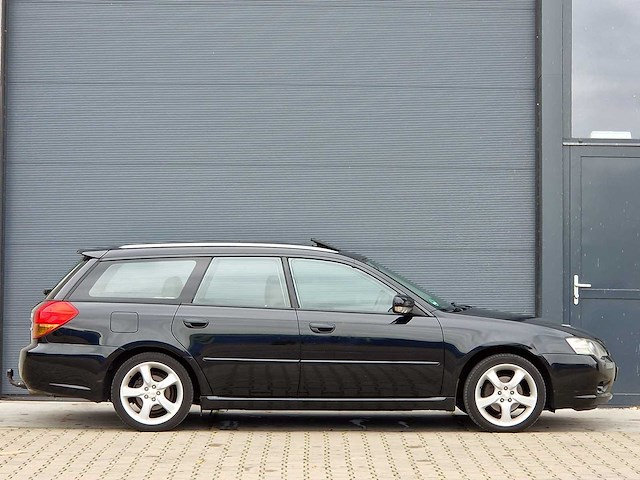 Subaru - 2004 - legacy touring wagon - 2.5i - 66-pj-vr - afbeelding 24 van  28